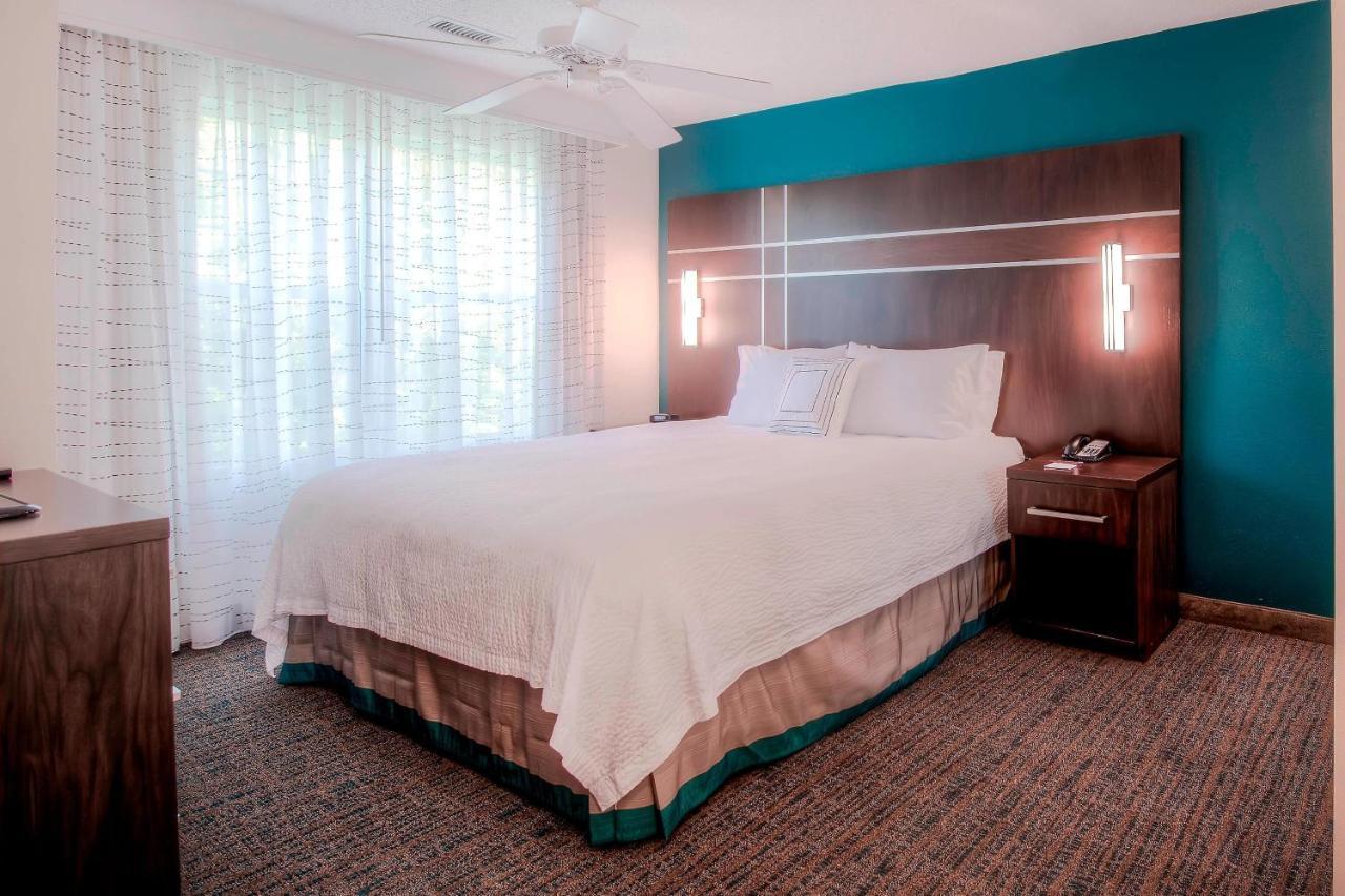 Residence Inn By Marriott Raleigh Crabtree Valley Екстериор снимка