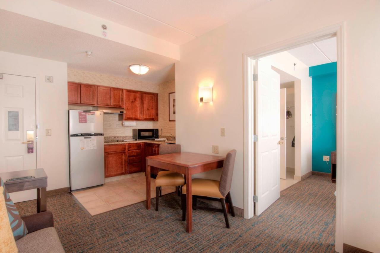 Residence Inn By Marriott Raleigh Crabtree Valley Екстериор снимка