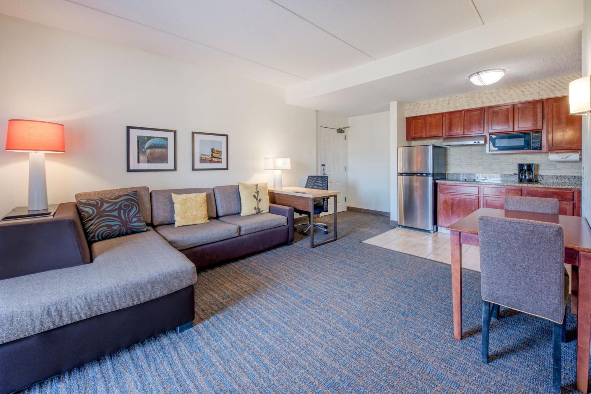 Residence Inn By Marriott Raleigh Crabtree Valley Екстериор снимка