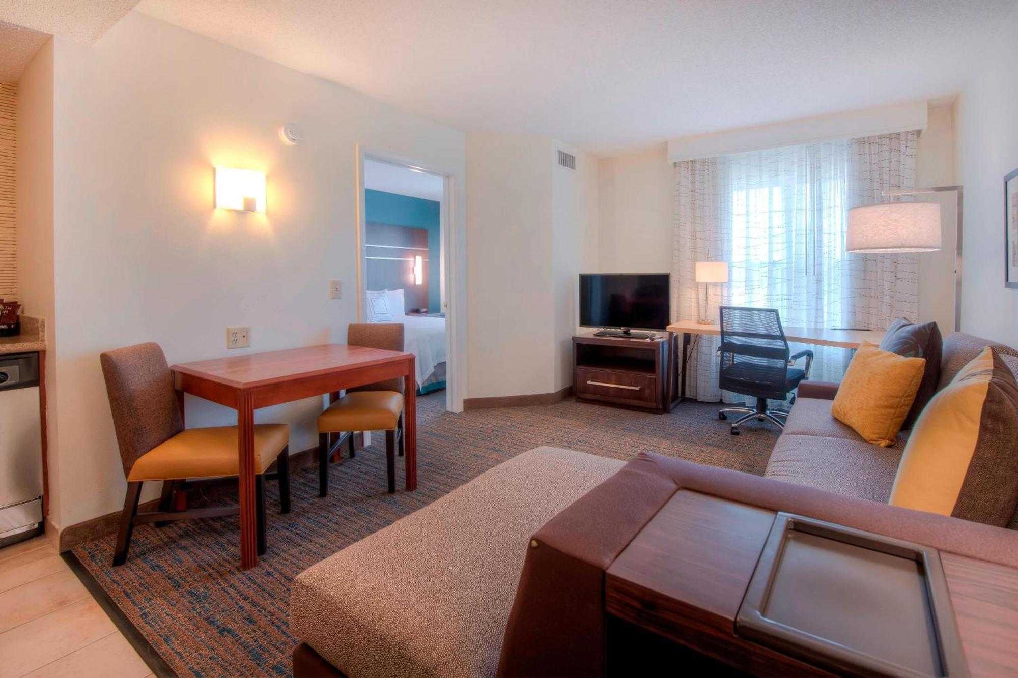 Residence Inn By Marriott Raleigh Crabtree Valley Екстериор снимка