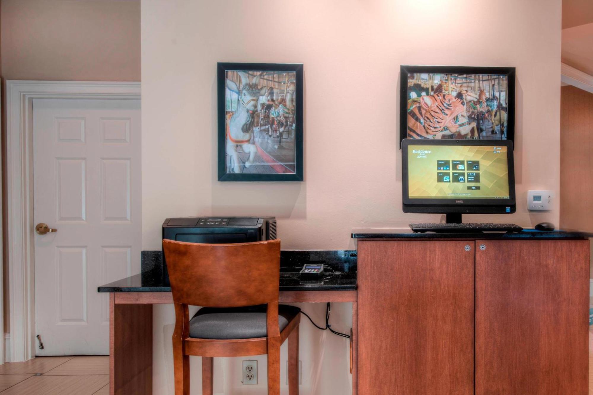 Residence Inn By Marriott Raleigh Crabtree Valley Екстериор снимка