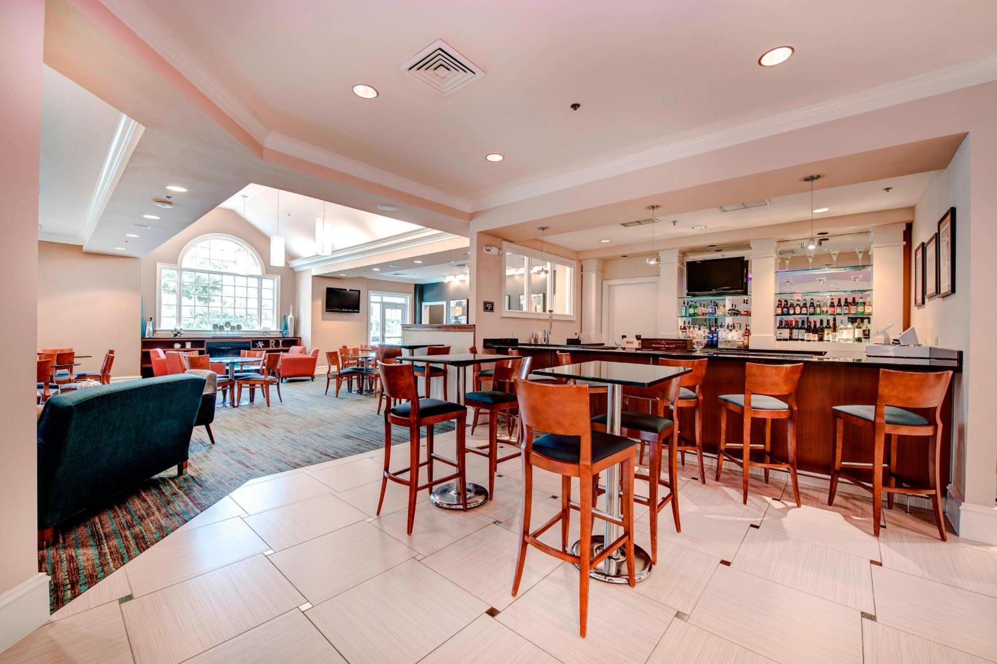 Residence Inn By Marriott Raleigh Crabtree Valley Екстериор снимка